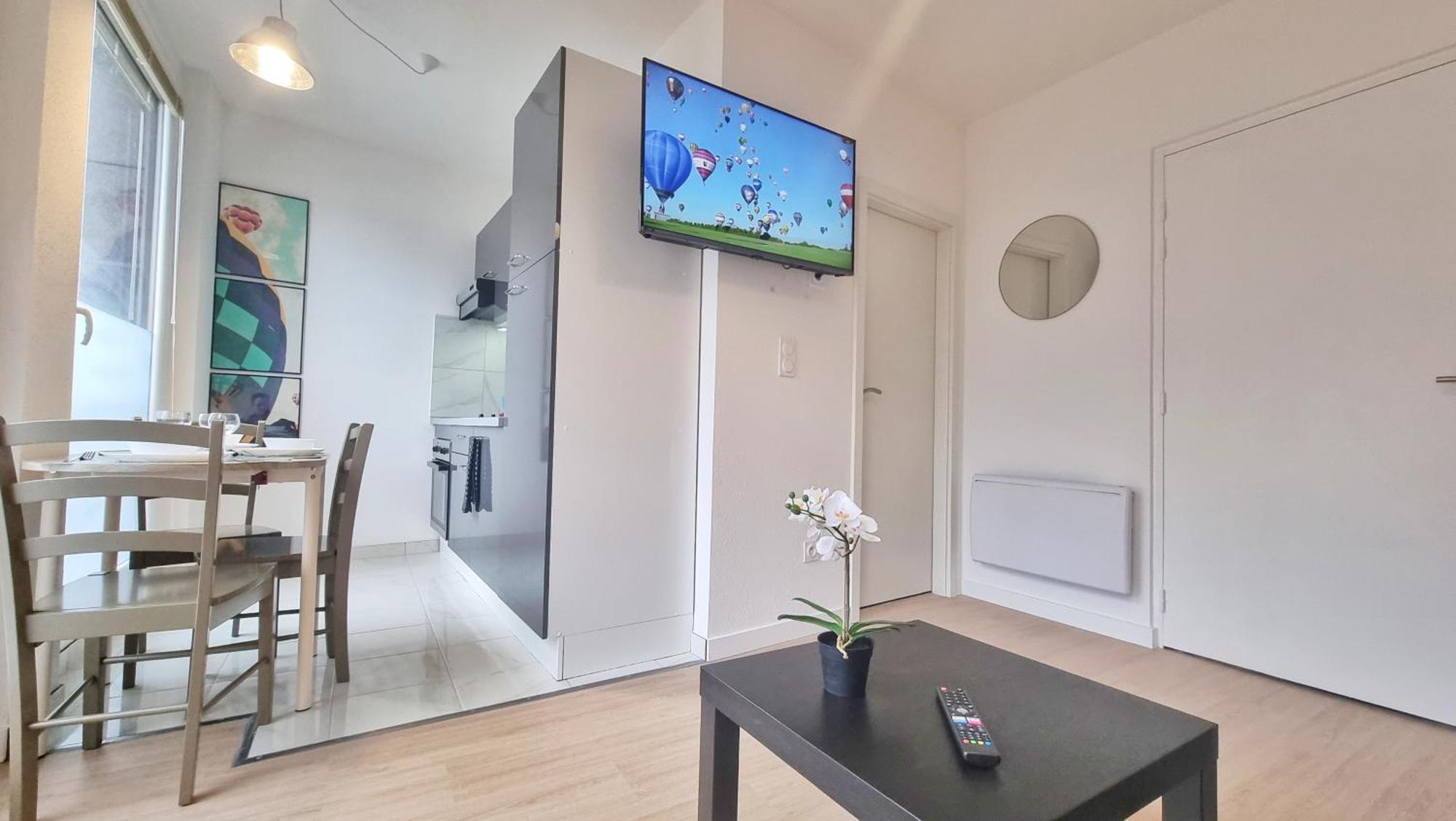 La Residence Evasion 2 - Original - Gare - Wifi - Relax Bnb Mulhouse Bagian luar foto